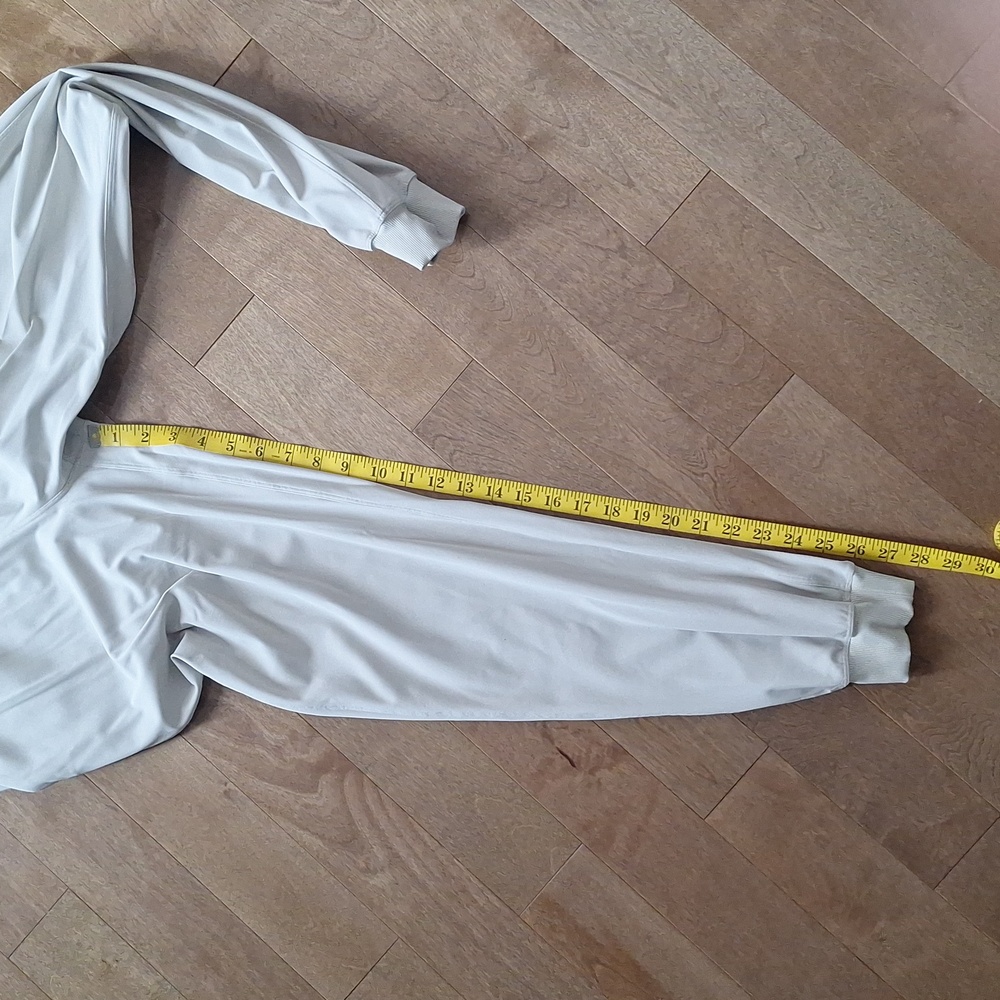 Rare Lululemon Team Canada Olympics pants - Picture 6 of 7